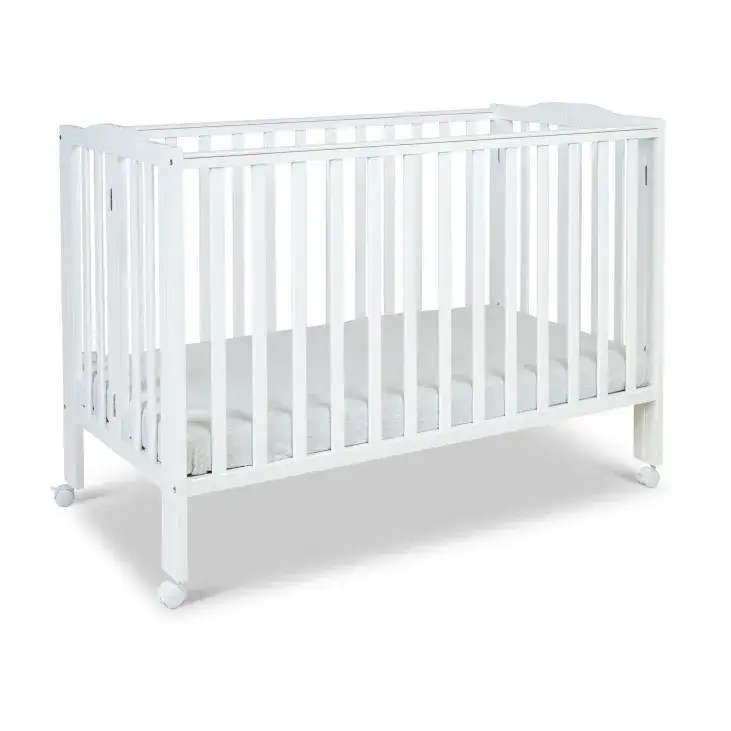 מיטת יסמיו מעוצבת מתקפלת לאחסון נח. גודל פנימי 120/60 ס";מ מבית שניר מוצרי תינוקות