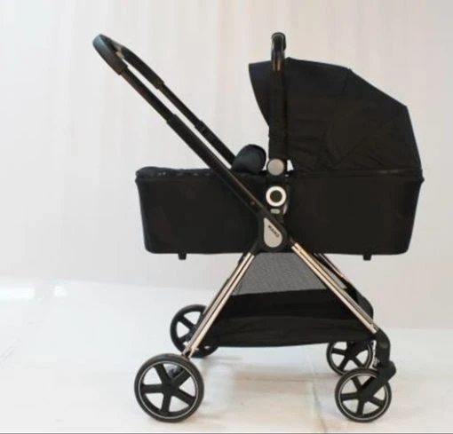 2 יח אחרונות!!! עגלת תינוק מאמו MAMO מבית easy baby עריסה וטיולון צבע אפור