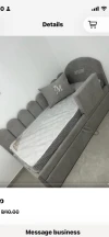 מיטת יחיד מרופדת בד רחיץ כולל מיטת חבר כולל מעקה בטיחות 2 מזרנים וכולל הובלה והרכבה