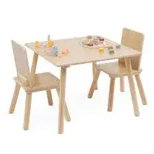 שולחן איכותי עם שני כסאות בצבע טבעי, לבן או ירוק פסטל