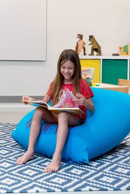 פוף קלגמיש יחיד לישיבה כיפית במבחר צבעים