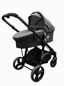 ירידת מחיר: עגלה רחבה וגבוהה מבית Easy Baby דגם בריטני Britney במחיר הזול בארץ