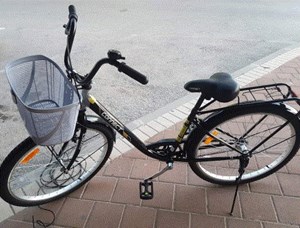 אופני קיבוץ גודל 26'' בצבעים שחור בג' ורוד וכחול!! בעל סל קדמי גדול וסבל אחורי!!