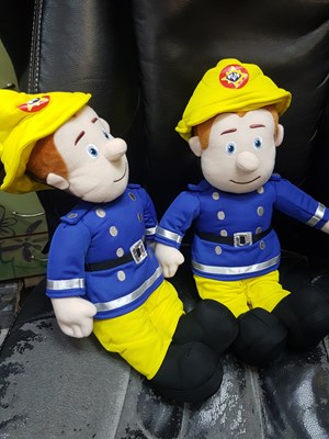 בובת סמי הכבאי מקורית באורך של 40 ס"מ