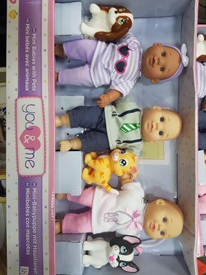 סט בובות "המשפחה שלי" הכולל 3 בובות ו-3 בעלי חיים