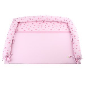 משטח החתלה מבד רך ונעים מבית "מיננה"