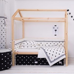 סט מצעים למיטת תינוק כוכבים שחור לבן מיננה