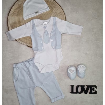 חליפת ברית לתינוק שנולד במבחר צבעים כולל כובע ונעליים