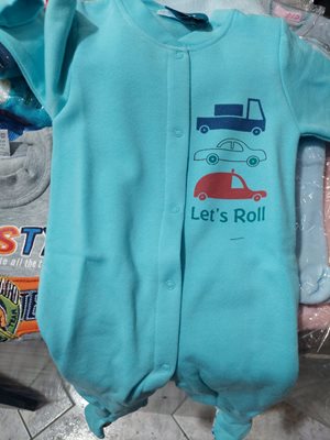 אוברול כותי במחיר חיסול מידות 3-6 6-12 12-18 18-24